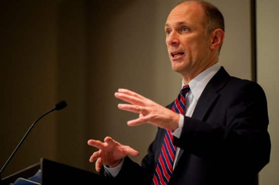 尚红网 美联储的古尔斯比警告不要削弱央行独立性